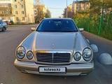 Mercedes-Benz E 280 1996 года за 3 300 000 тг. в Петропавловск