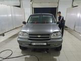 Chevrolet Niva 2007 года за 1 850 000 тг. в Атырау – фото 4