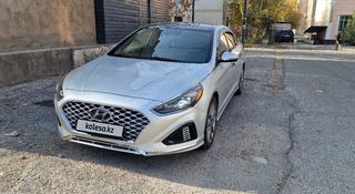 Hyundai Sonata 2018 года за 9 900 000 тг. в Шымкент