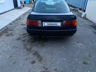 Audi 80