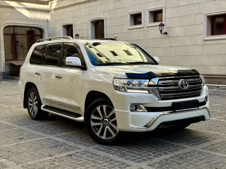 Toyota Land Cruiser 2016 года за 33 500 000 тг. в Алматы