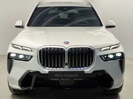 BMW X7 XDrive 40i 2023 года за 63 000 000 тг. в Алматы – фото 2