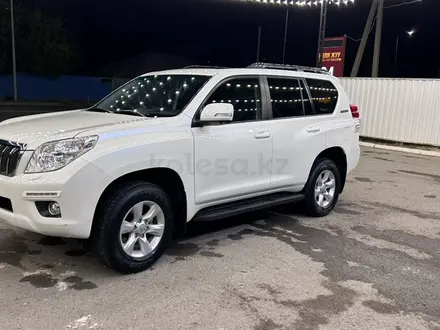 Toyota Land Cruiser Prado 2012 года за 15 000 000 тг. в Атырау