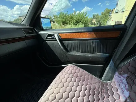 Mercedes-Benz E 220 1993 года за 2 600 000 тг. в Караганда – фото 13