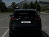 Toyota RAV4 2020 годаүшін12 500 000 тг. в Астана – фото 4