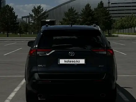 Toyota RAV4 2020 года за 12 500 000 тг. в Астана – фото 4