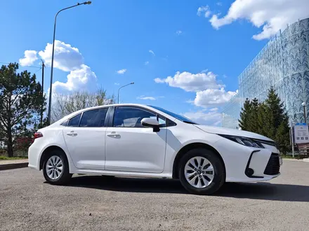 Toyota Corolla 2022 года за 7 900 000 тг. в Караганда – фото 2