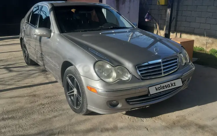 Mercedes-Benz C 240 2004 годаүшін4 250 000 тг. в Шымкент