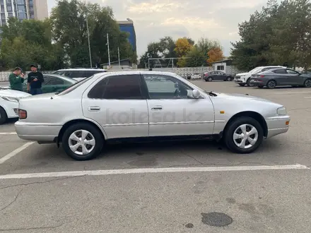 Toyota Camry 1992 года за 1 600 000 тг. в Алматы – фото 5