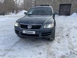 Volkswagen Touareg 2003 года за 5 200 000 тг. в Темиртау – фото 5