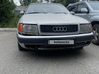 Audi 100