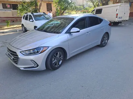 Hyundai Elantra 2017 года за 5 100 000 тг. в Актау – фото 3