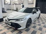 Toyota Camry 2020 годаfor14 200 000 тг. в Шымкент – фото 2