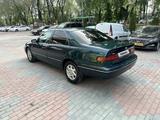 Toyota Camry 1998 годаүшін3 500 000 тг. в Алматы – фото 3