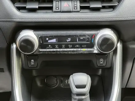 Toyota RAV4 2025 года за 16 000 000 тг. в Семей – фото 11