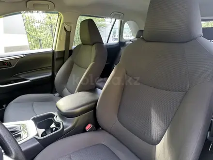 Toyota RAV4 2025 года за 16 000 000 тг. в Семей – фото 19