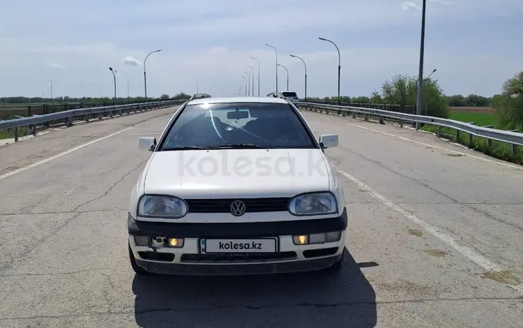 Volkswagen Golf 1995 годаfor1 700 000 тг. в Шымкент