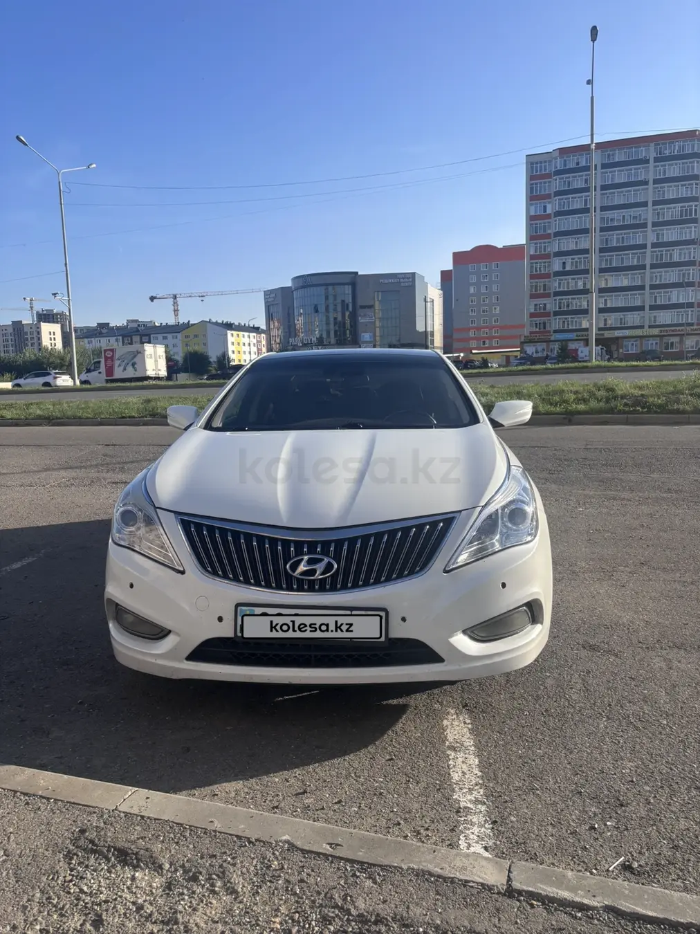 Hyundai Grandeur, 2012