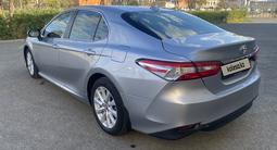 Toyota Camry 2019 года за 11 000 000 тг. в Атырау – фото 3