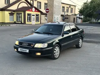 Audi 100