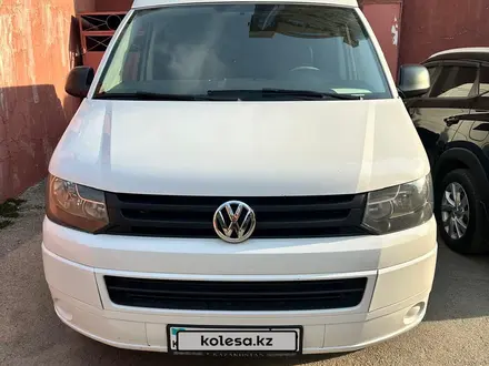 Volkswagen Transporter 2014 года за 12 200 000 тг. в Алматы – фото 2