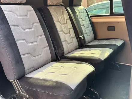 Volkswagen Transporter 2014 года за 12 200 000 тг. в Алматы – фото 8