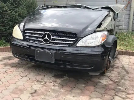 Передняя часть на Mercedes-Benz Viano W639 за 7 000 000 тг. в Алматы