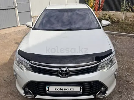 Toyota Camry 2017 года за 13 300 000 тг. в Алматы – фото 3