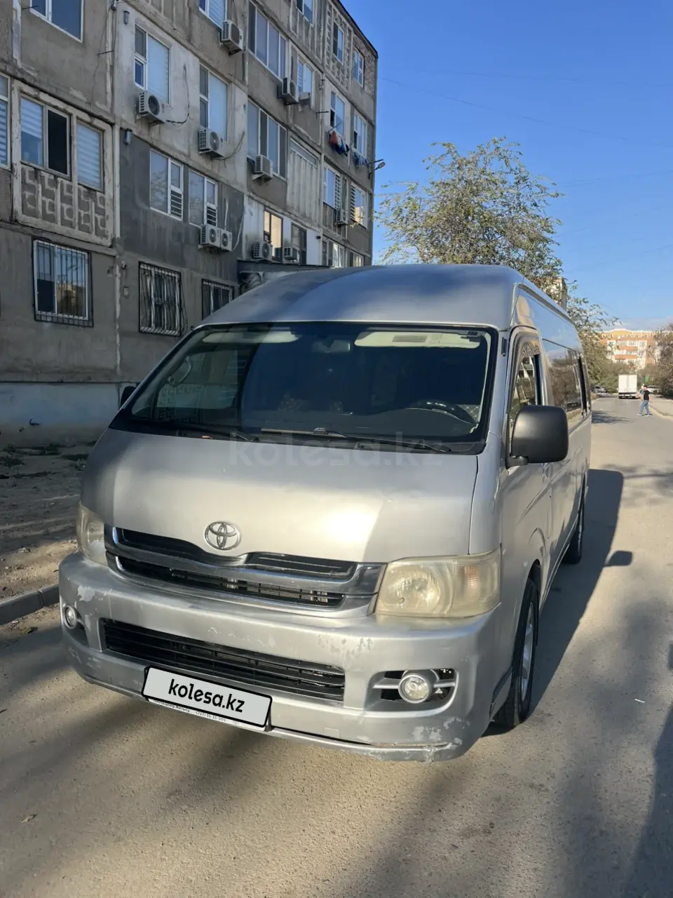 Toyota HiAce, 2008