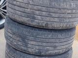 Покрышка р17 215/55 Nexen за 40 000 тг. в Жанаозен
