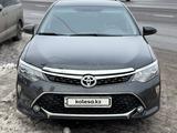 Toyota Camry 2015 года за 12 200 000 тг. в Астана