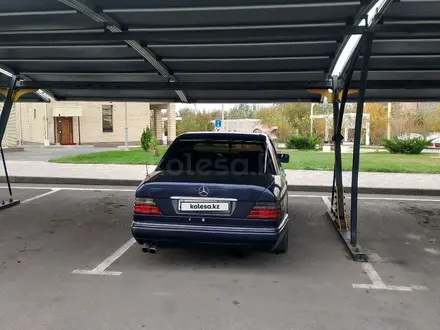 Mercedes-Benz E 280 1995 года за 1 950 000 тг. в Туркестан – фото 5