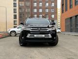 Toyota Highlander 2018 года за 18 500 000 тг. в Астана – фото 2