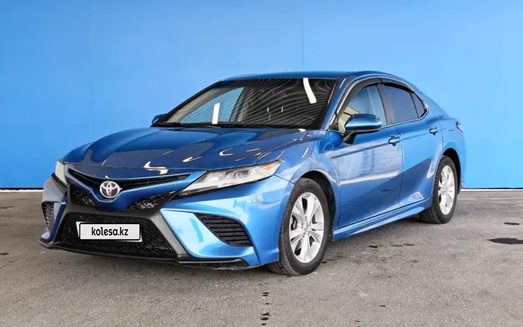 Toyota Camry 2019 года за 8 709 950 тг. в Шымкент