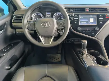 Toyota Camry 2019 года за 8 709 950 тг. в Шымкент – фото 11