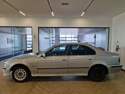 BMW 520 1997 года за 1 650 000 тг. в Астана – фото 2