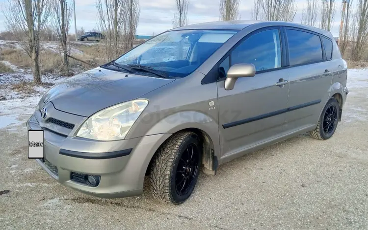 Toyota Corolla Verso 2004 года за 4 850 000 тг. в Актобе