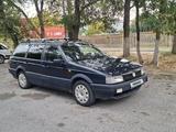 Volkswagen Passat 1992 годаүшін1 750 000 тг. в Шымкент