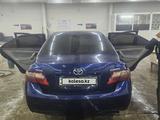 Toyota Camry 2006 годаүшін4 300 000 тг. в Петропавловск – фото 2