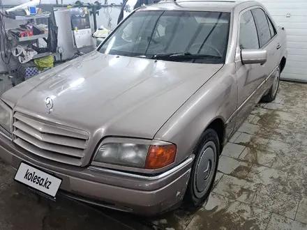 Mercedes-Benz C 180 1993 года за 1 300 000 тг. в Павлодар – фото 6