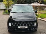Hyundai Staria 2025 годаүшін25 500 000 тг. в Алматы – фото 2