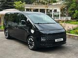 Hyundai Staria 2025 годаүшін25 500 000 тг. в Алматы