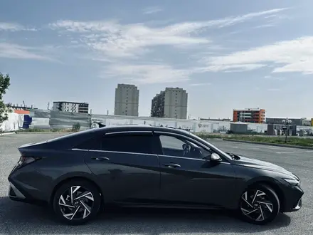 Hyundai Elantra 2024 года за 8 800 000 тг. в Атырау – фото 3