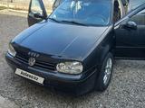 Volkswagen Golf 2001 года за 1 900 000 тг. в Алматы – фото 2