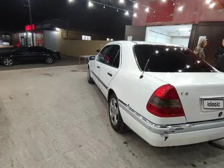 Mercedes-Benz C 220 1994 года за 1 500 000 тг. в Актау – фото 8