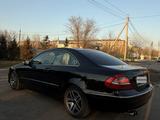 Mercedes-Benz CLK 320 2003 годаүшін3 700 000 тг. в Петропавловск – фото 5