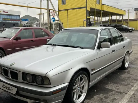 BMW 540 1995 года за 4 300 000 тг. в Шымкент