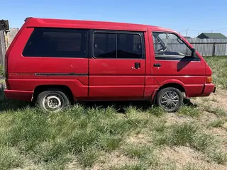 Nissan Vanette, 1994