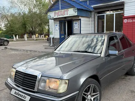 Mercedes-Benz E 230 1992 года за 1 500 000 тг. в Караганда