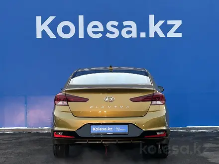 Hyundai Elantra 2019 года за 10 160 000 тг. в Алматы – фото 4